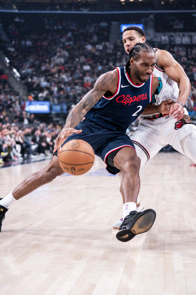 九游娱乐-哈登关键节点势不可挡，独行侠带队取胜！的简单介绍