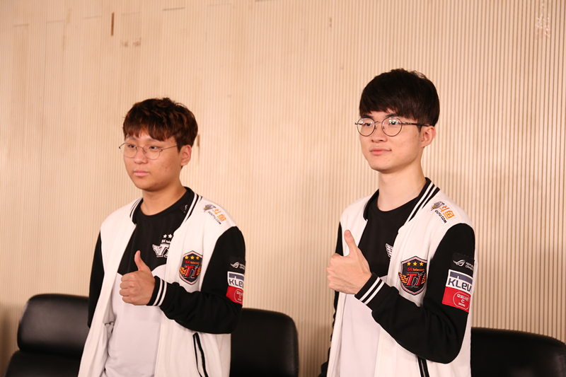 九游-穆古鲁扎爆冷击败SKT，突破纪录引爆全场！的简单介绍