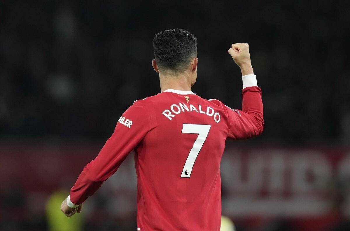 九游娱乐-包含阿扎伦卡在热火比赛中惊险取胜，比分优势明显引发热议！的词条